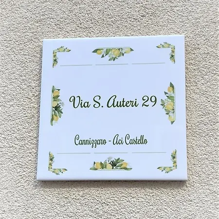 C'mon Cannizzaro! // Tourist Lease Holiday home *
